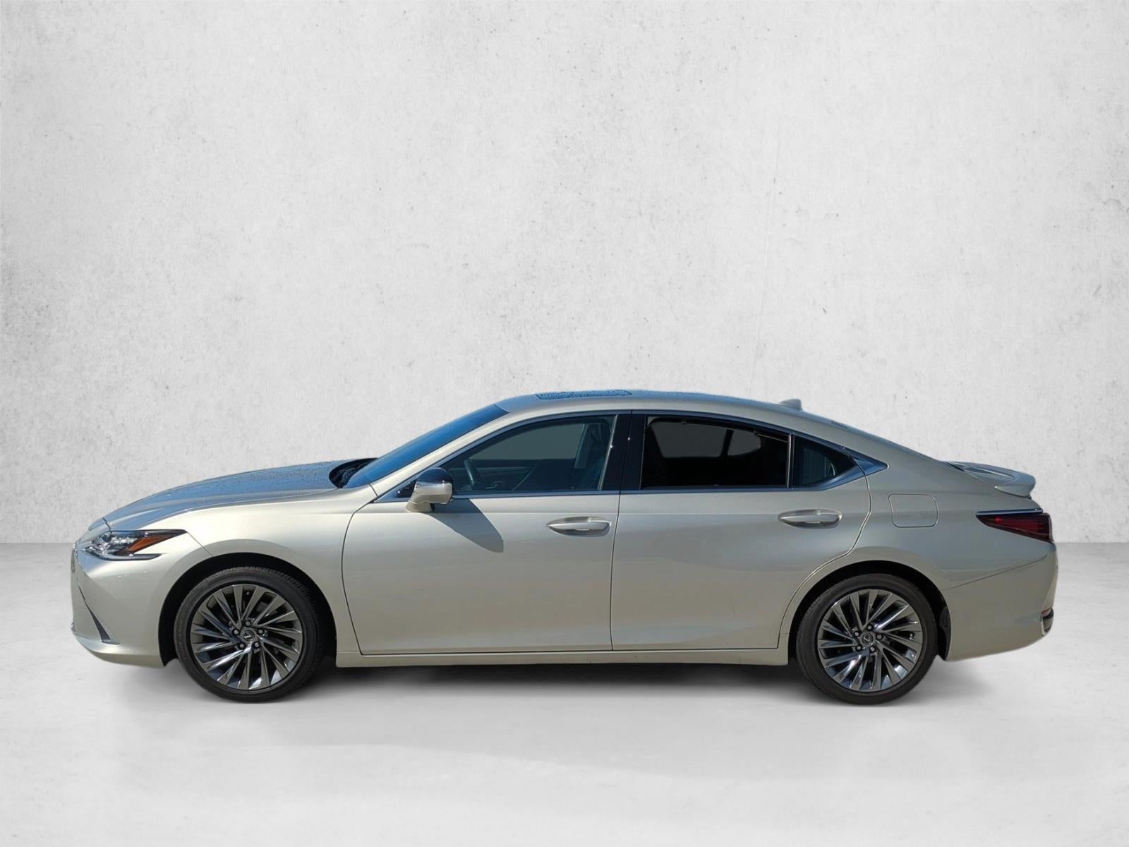 2024 Lexus ES 300h Ultra Luxury FWD