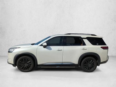 2022 Nissan Pathfinder Platinum 2WD