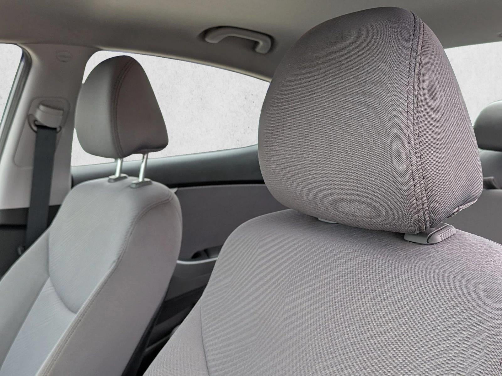 2013 Hyundai ELANTRA 4dr Sdn Auto GLS
