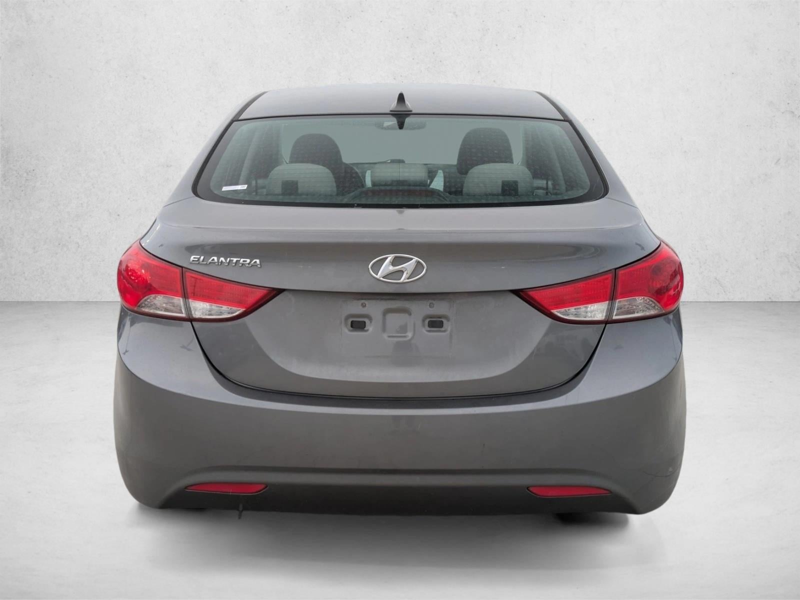 2013 Hyundai ELANTRA 4dr Sdn Auto GLS