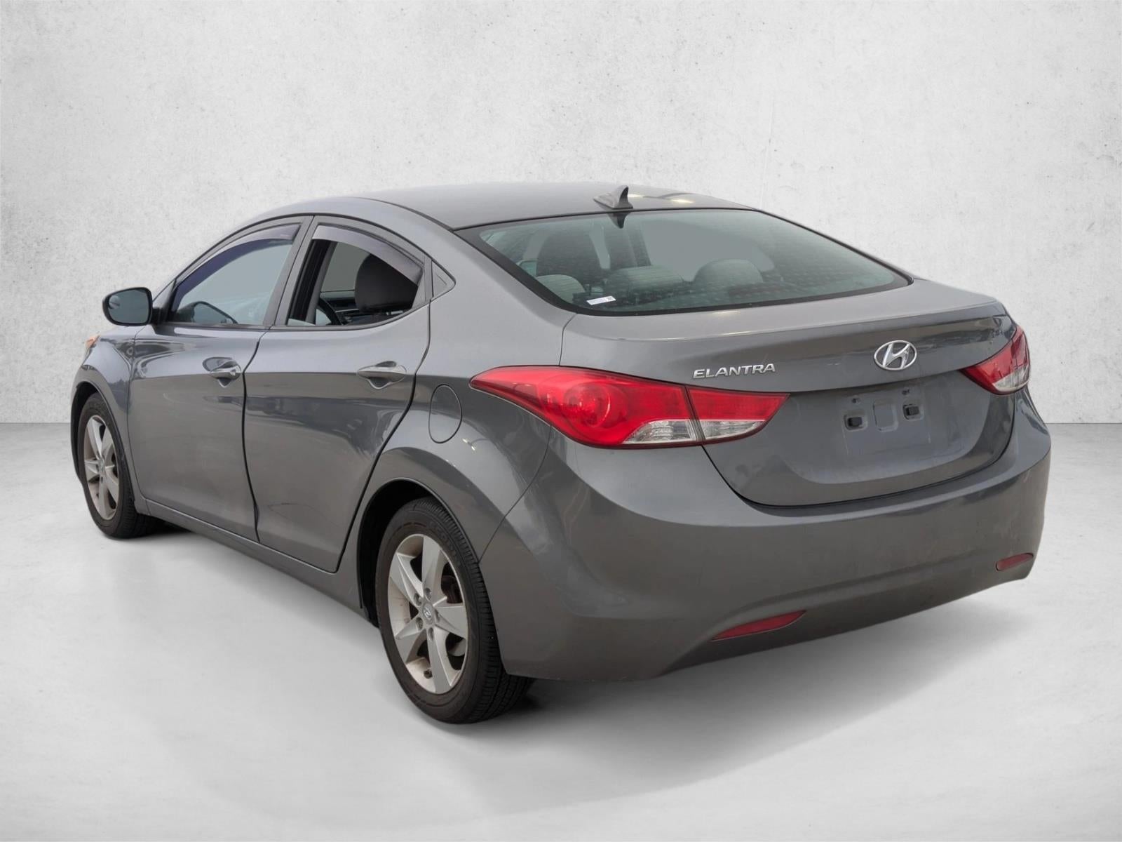 2013 Hyundai ELANTRA 4dr Sdn Auto GLS