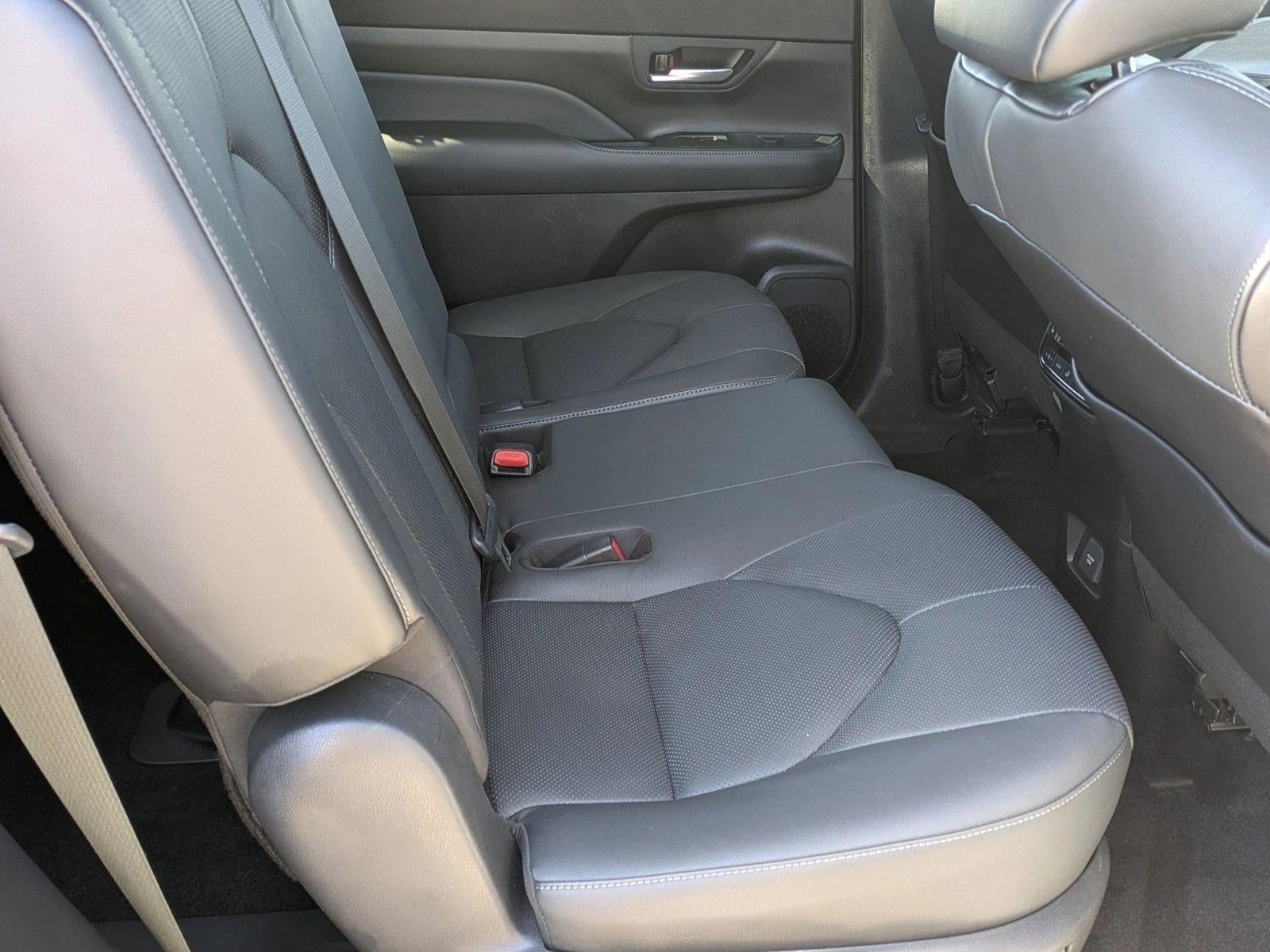 2024 Toyota Grand Highlander Limited AWD (Natl)