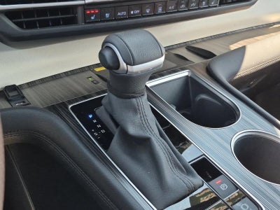 2024 Toyota Sienna Platinum AWD 7-Passenger (Natl)