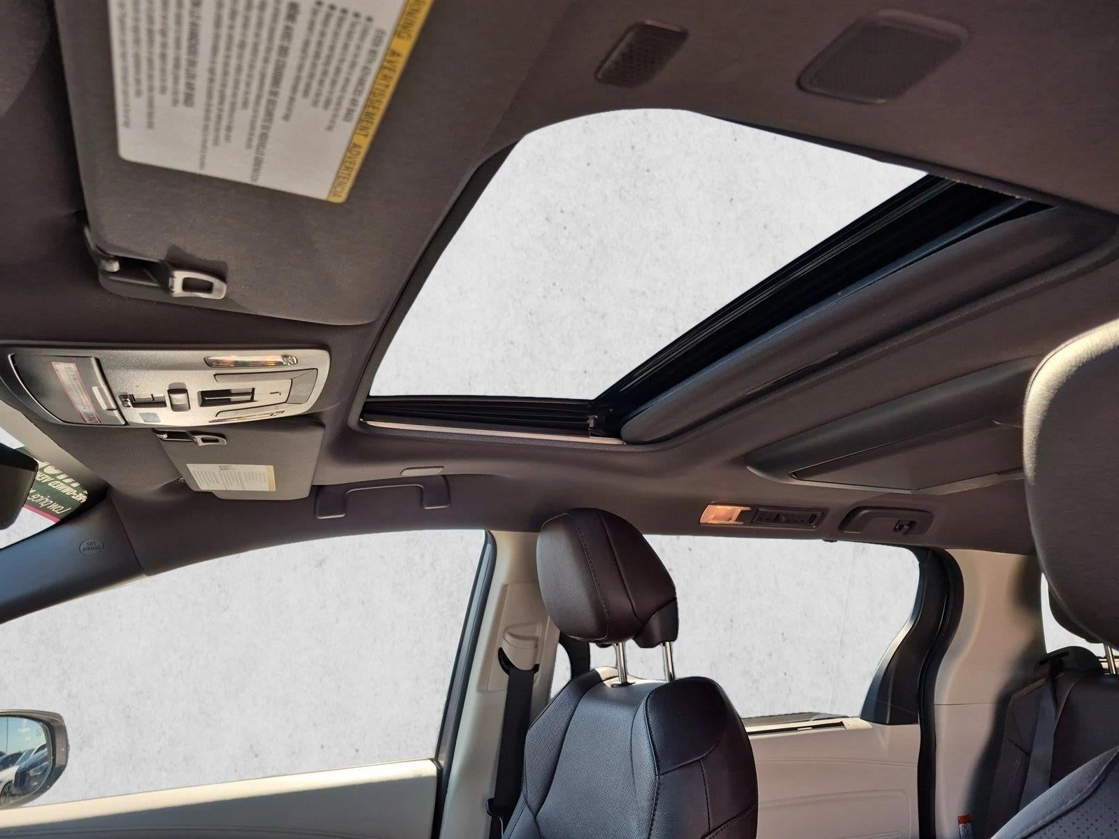 2024 Toyota Sienna Platinum AWD 7-Passenger (Natl)