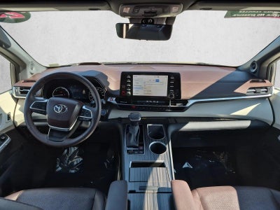 2024 Toyota Sienna Platinum AWD 7-Passenger (Natl)