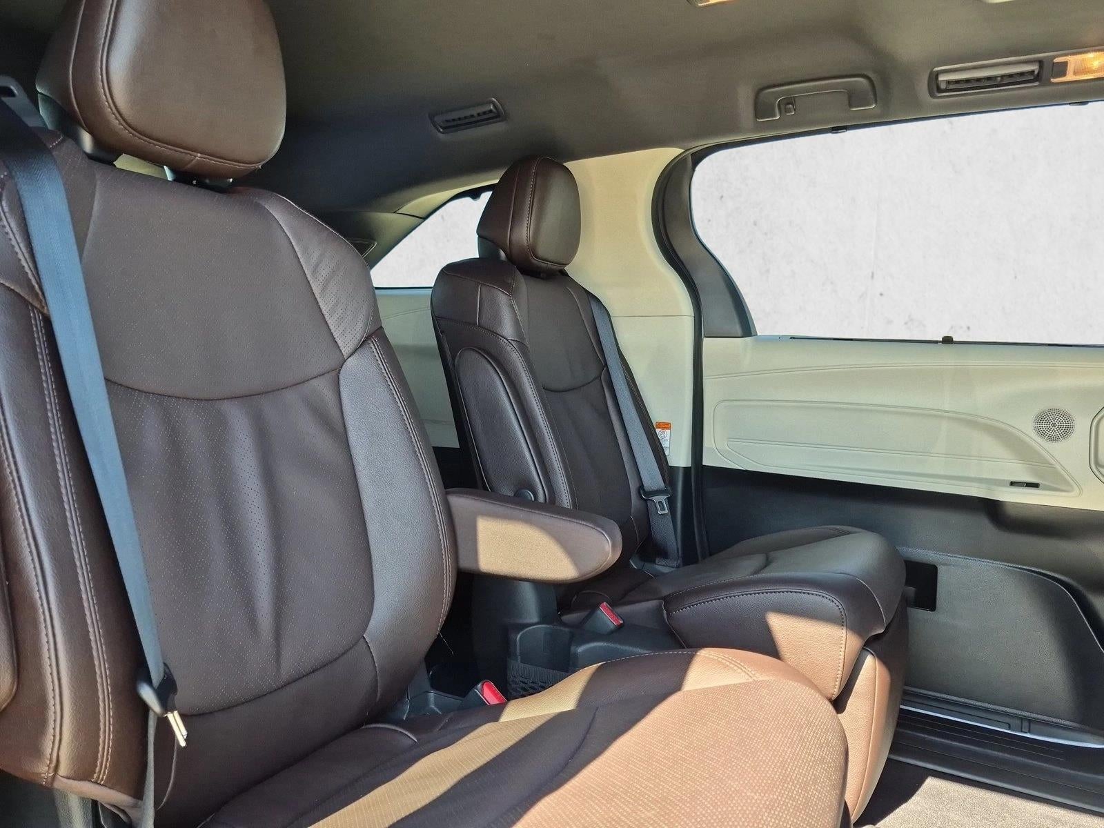 2024 Toyota Sienna Platinum AWD 7-Passenger (Natl)