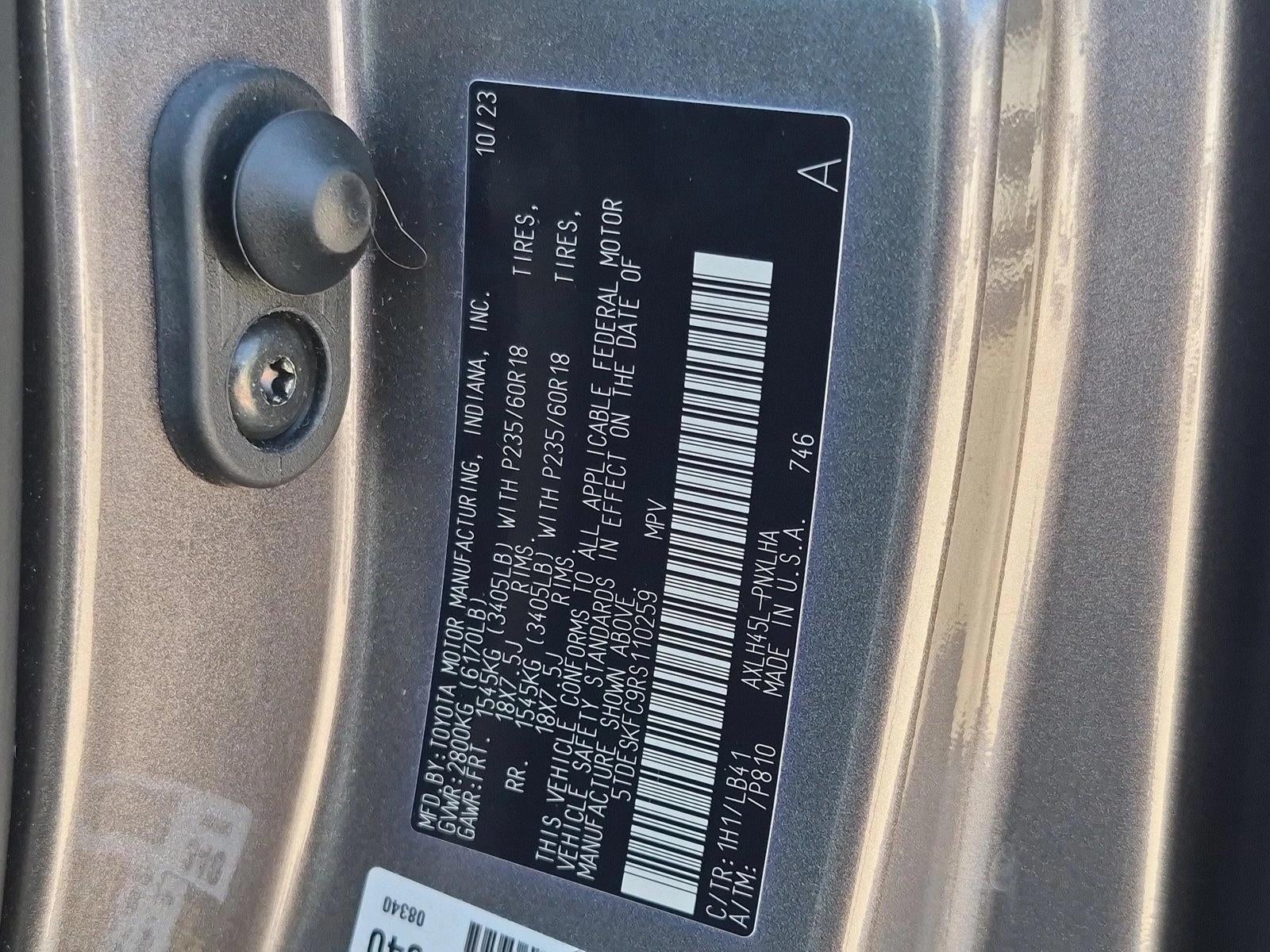 2024 Toyota Sienna Platinum AWD 7-Passenger (Natl)