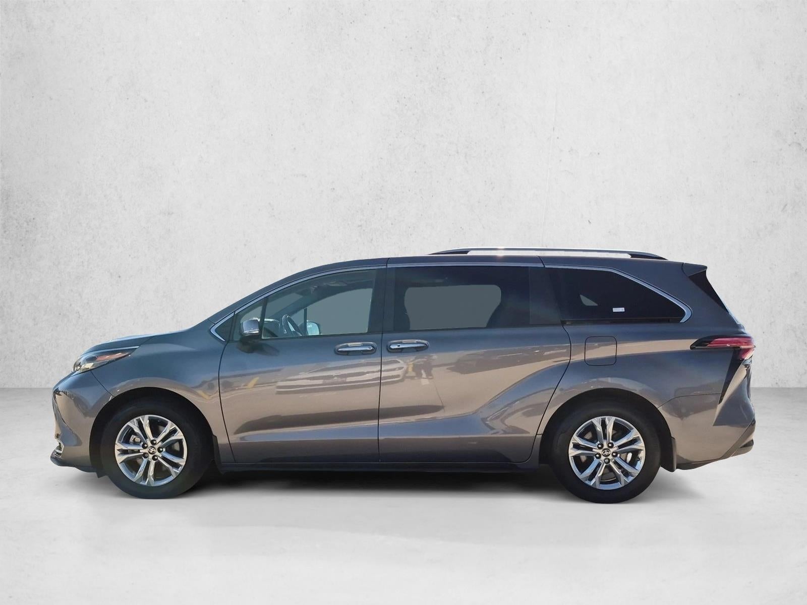 2024 Toyota Sienna Platinum AWD 7-Passenger (Natl)
