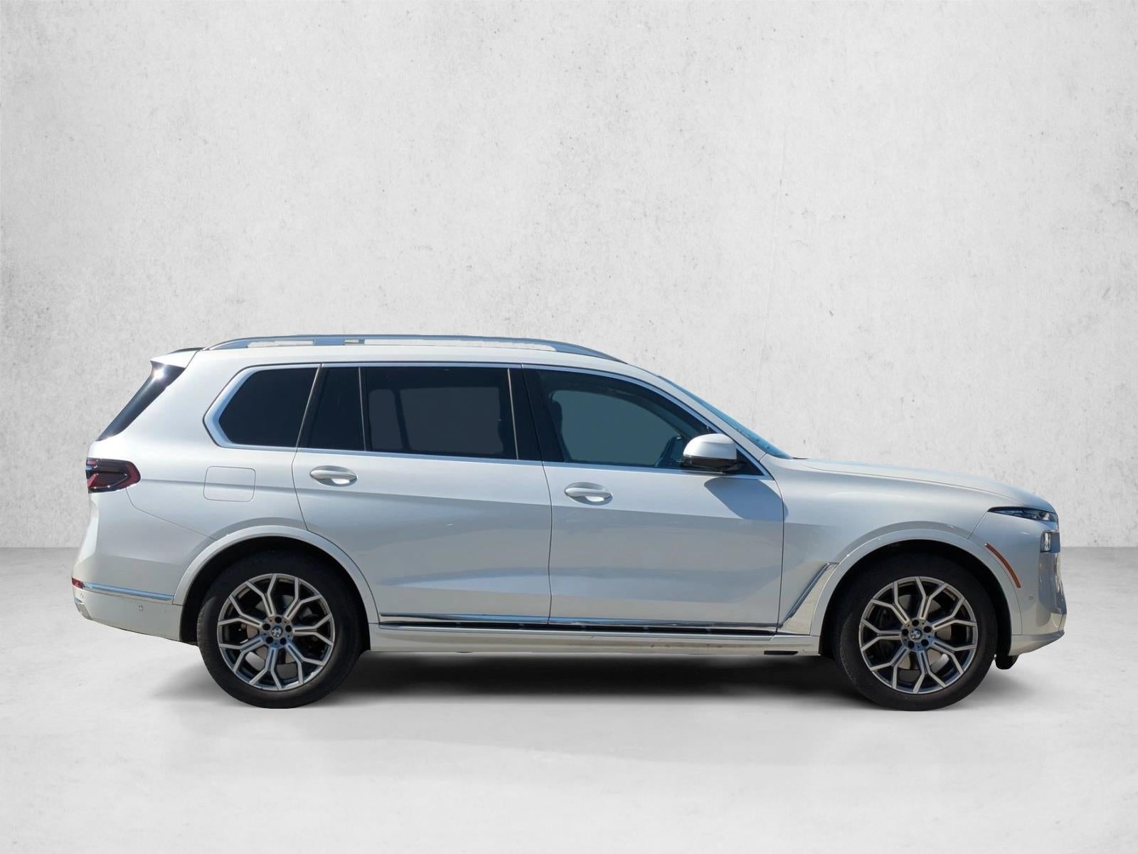 2023 BMW X7 xDrive40i Sports Activity Vehicle