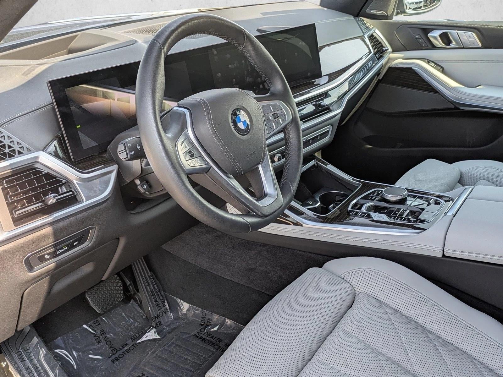 2026 BMW X7 xDrive40i Sports Activity Vehicle