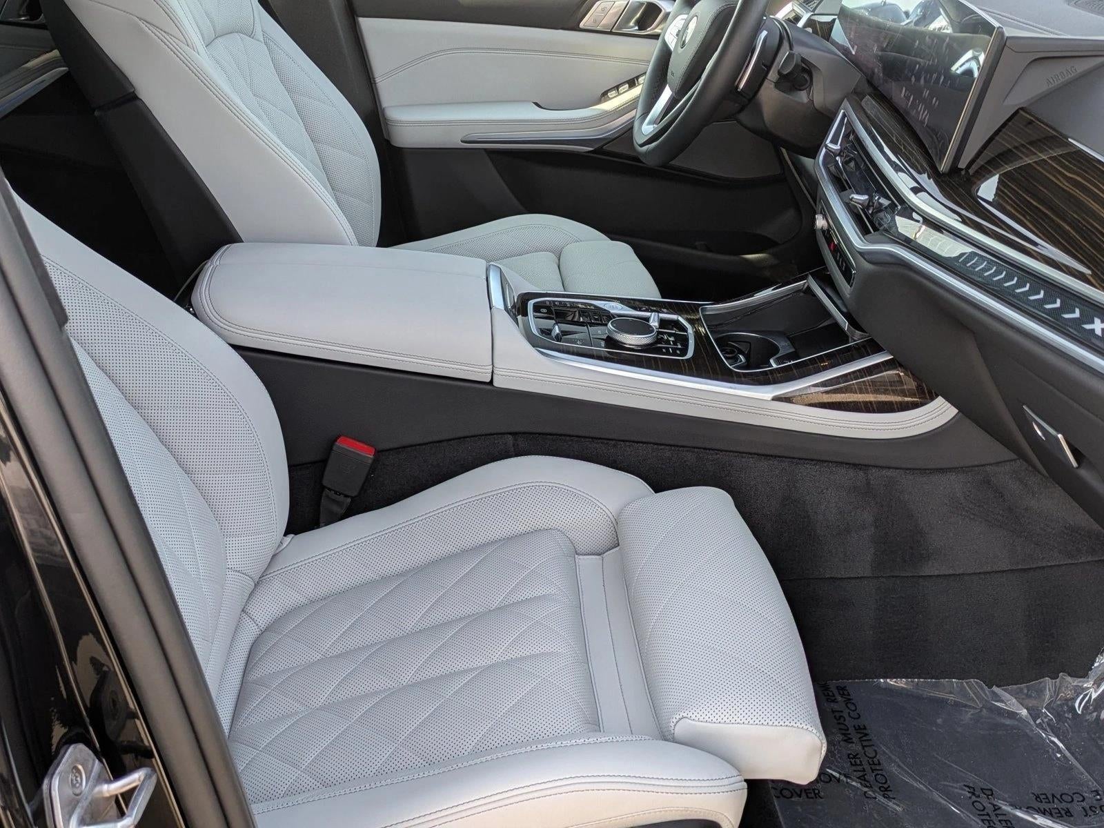 2026 BMW X7 xDrive40i Sports Activity Vehicle