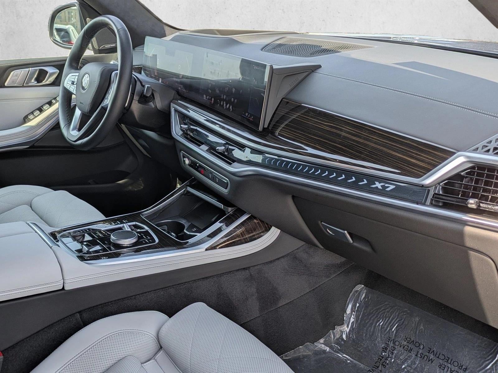2026 BMW X7 xDrive40i Sports Activity Vehicle