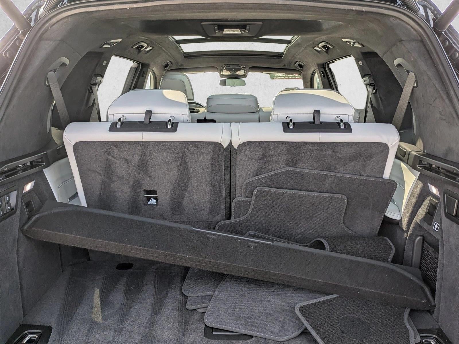 2026 BMW X7 xDrive40i Sports Activity Vehicle