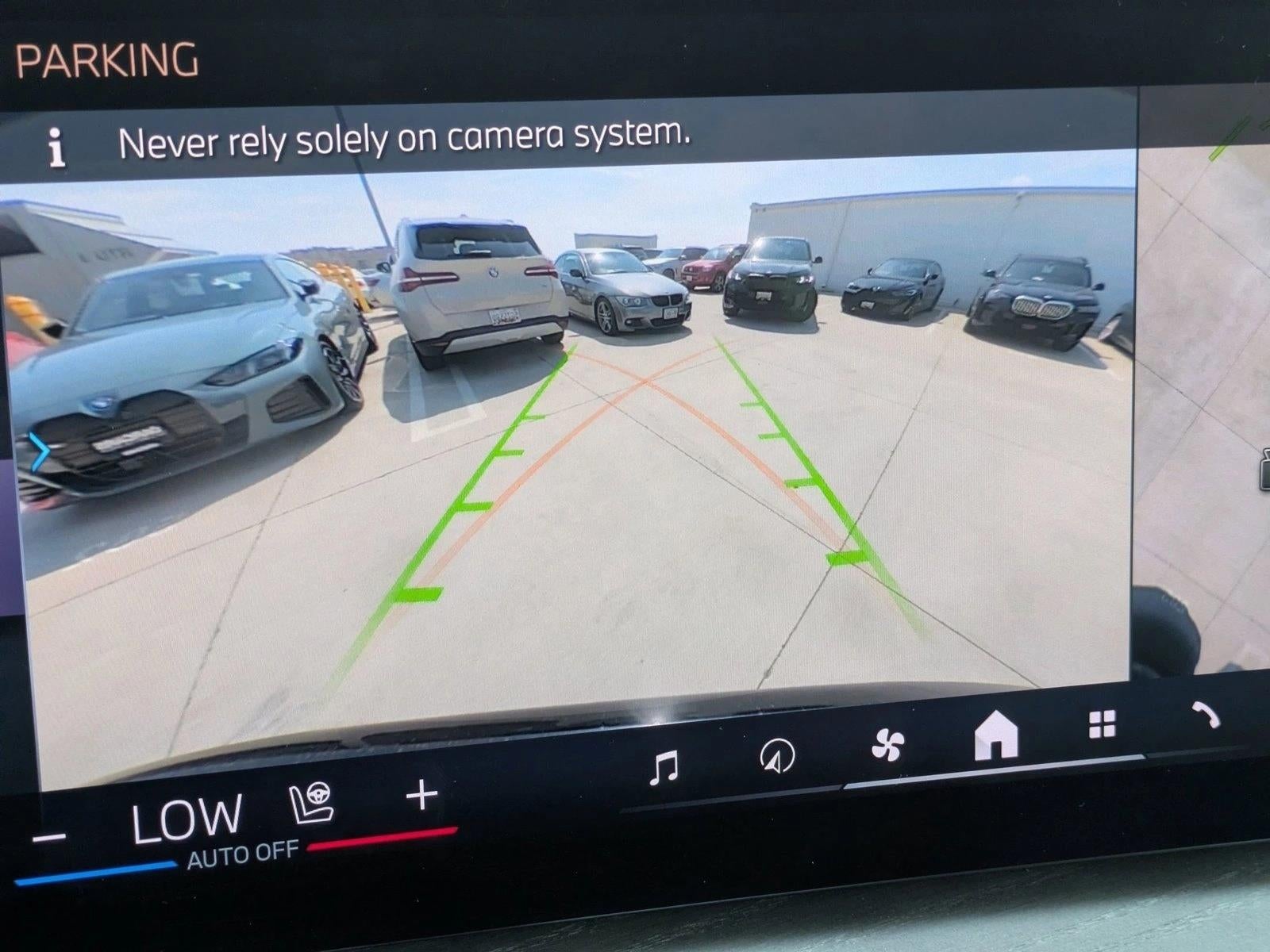 2024 BMW X7 xDrive40i Sports Activity Vehicle
