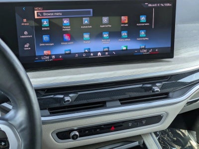 2024 BMW X7 xDrive40i Sports Activity Vehicle