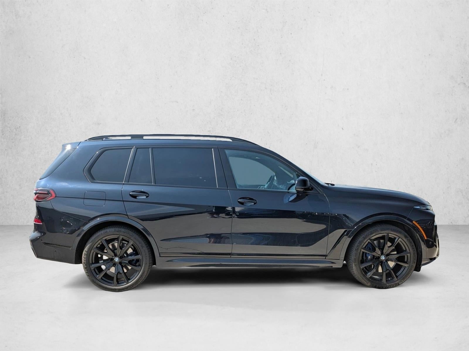 2024 BMW X7 xDrive40i Sports Activity Vehicle