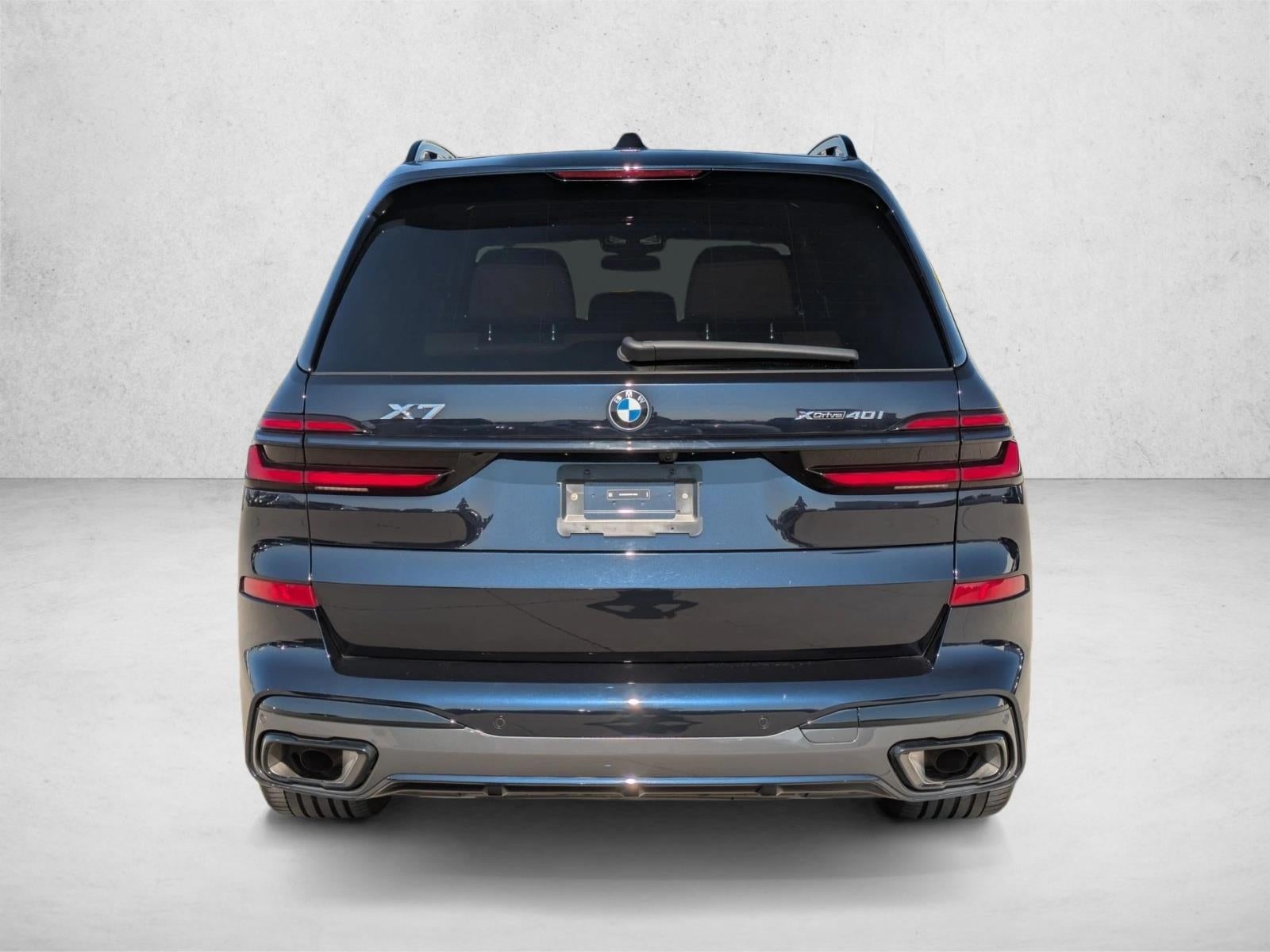 2024 BMW X7 xDrive40i Sports Activity Vehicle