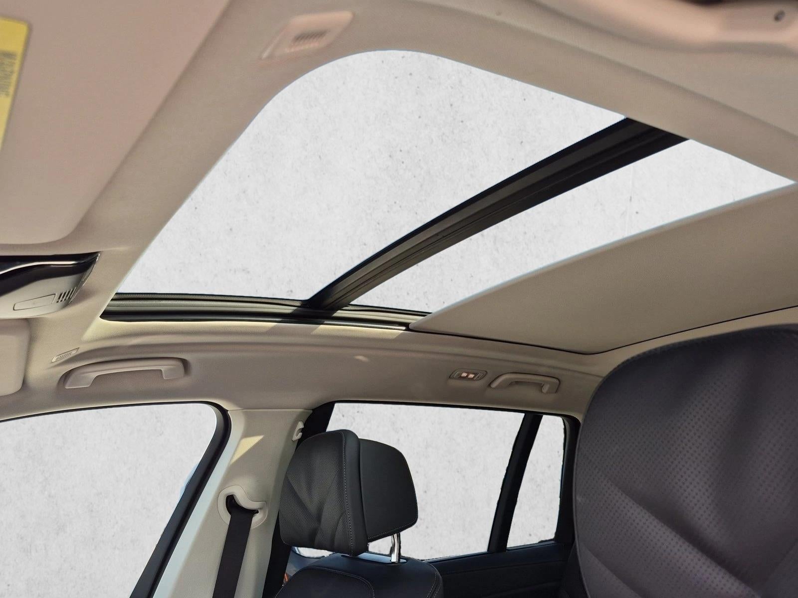 2026 BMW X7 xDrive40i Sports Activity Vehicle