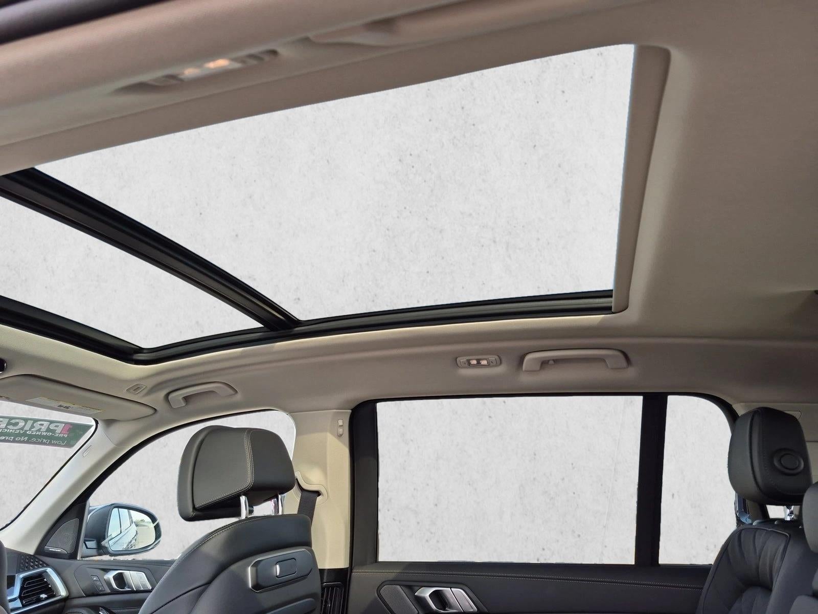 2026 BMW X7 xDrive40i Sports Activity Vehicle