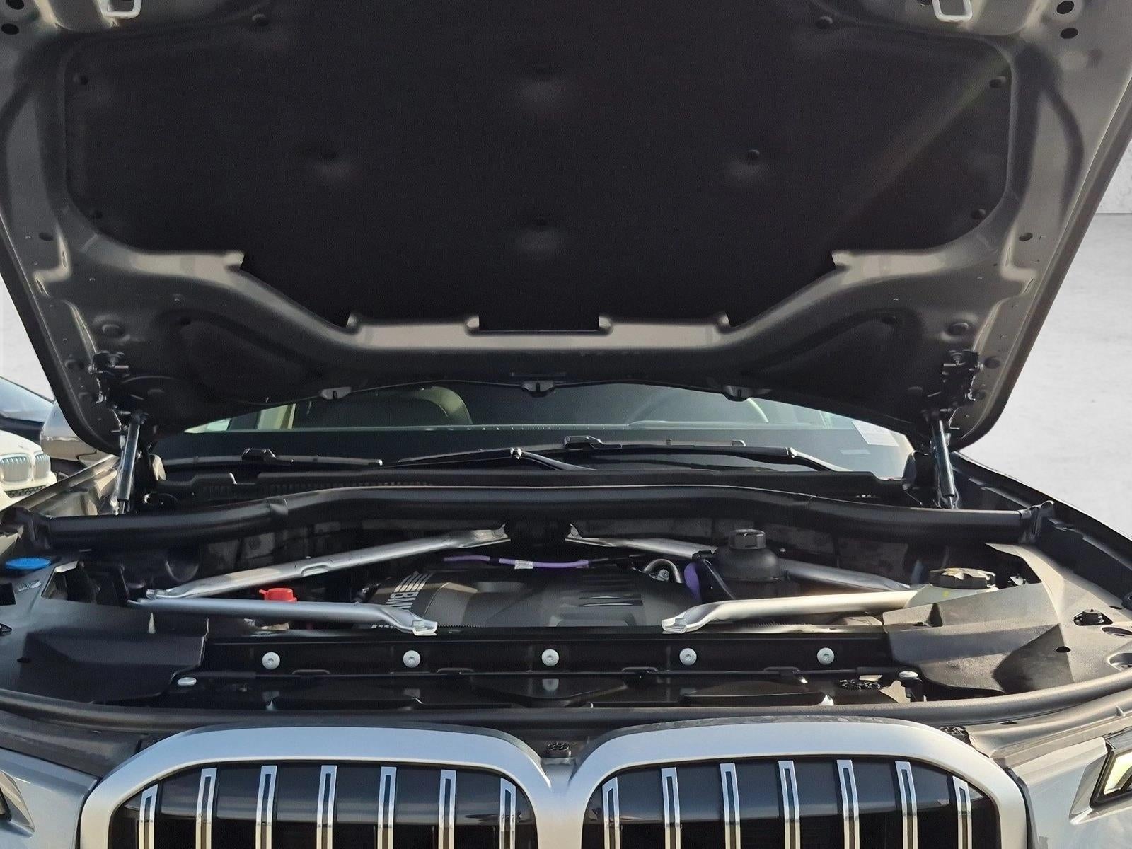2026 BMW X7 xDrive40i Sports Activity Vehicle