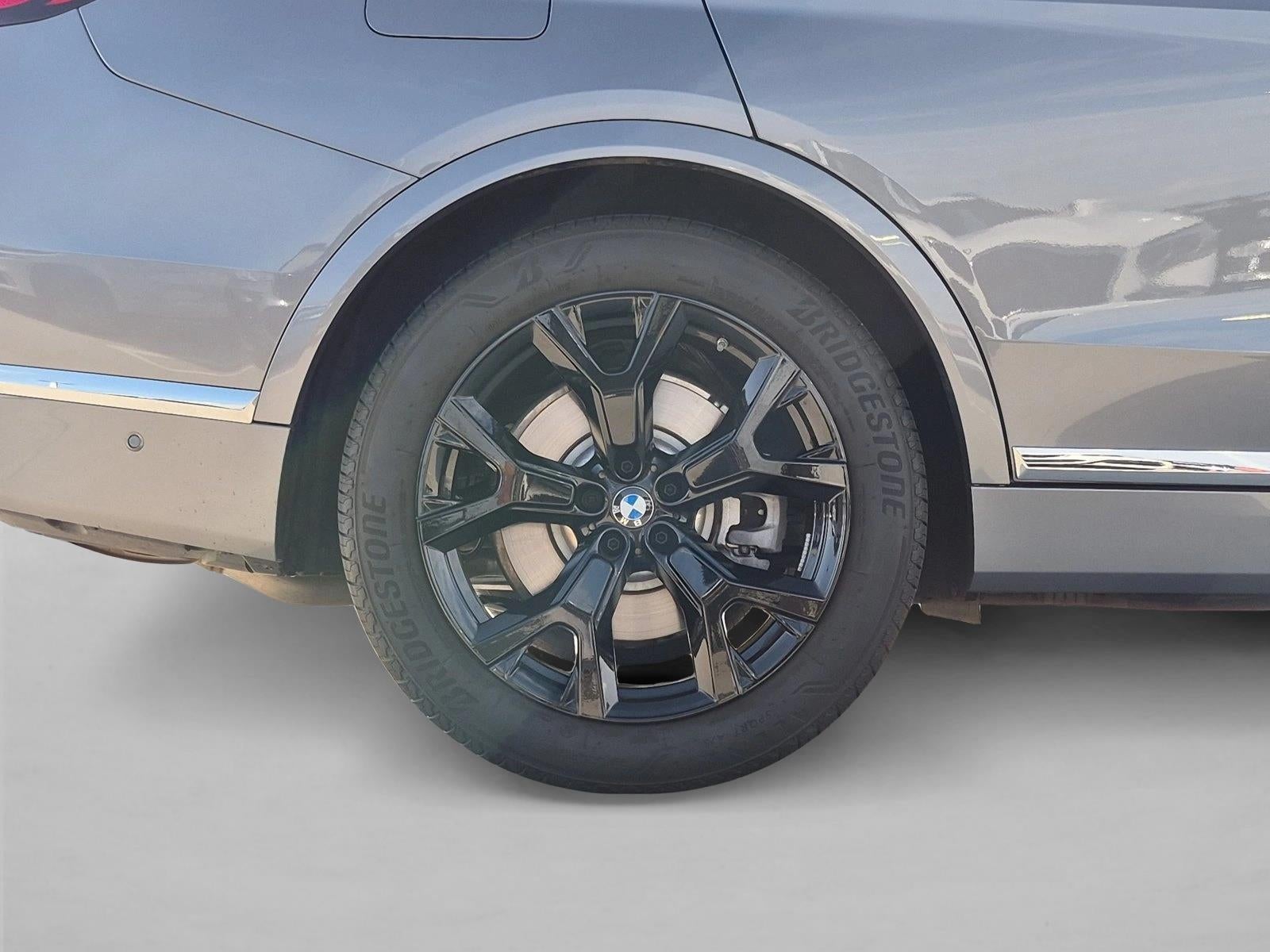 2026 BMW X7 xDrive40i Sports Activity Vehicle