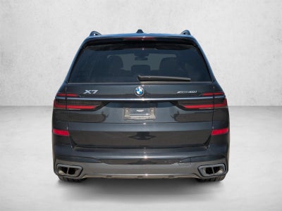 2023 BMW X7 xDrive40i Sports Activity Vehicle