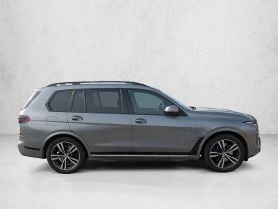 2026 BMW X7 xDrive40i Sports Activity Vehicle