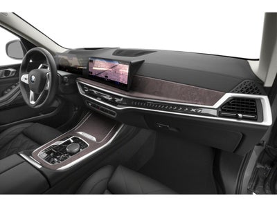 2025 BMW X7 xDrive40i Sports Activity Vehicle