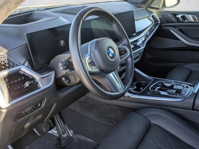 2023 BMW X7 xDrive40i Sports Activity Vehicle