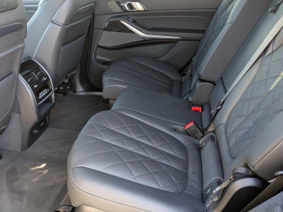 2023 BMW X7 xDrive40i Sports Activity Vehicle