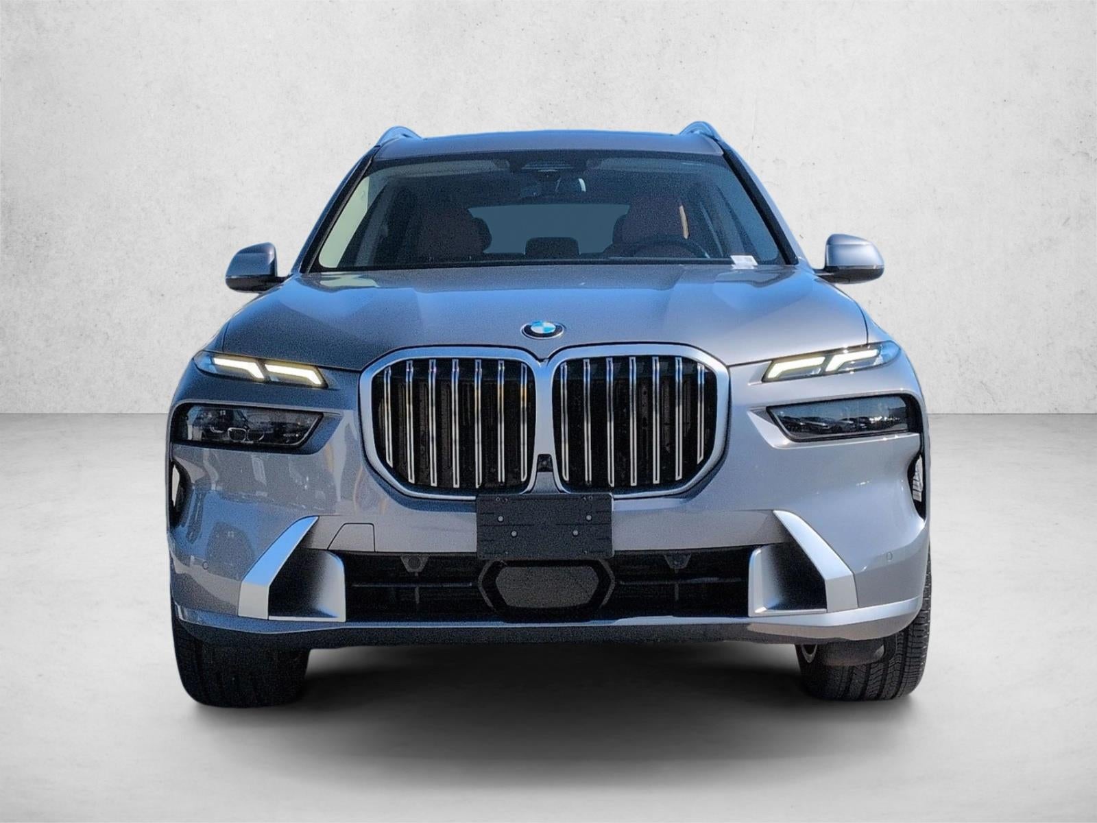 2023 BMW X7 xDrive40i Sports Activity Vehicle