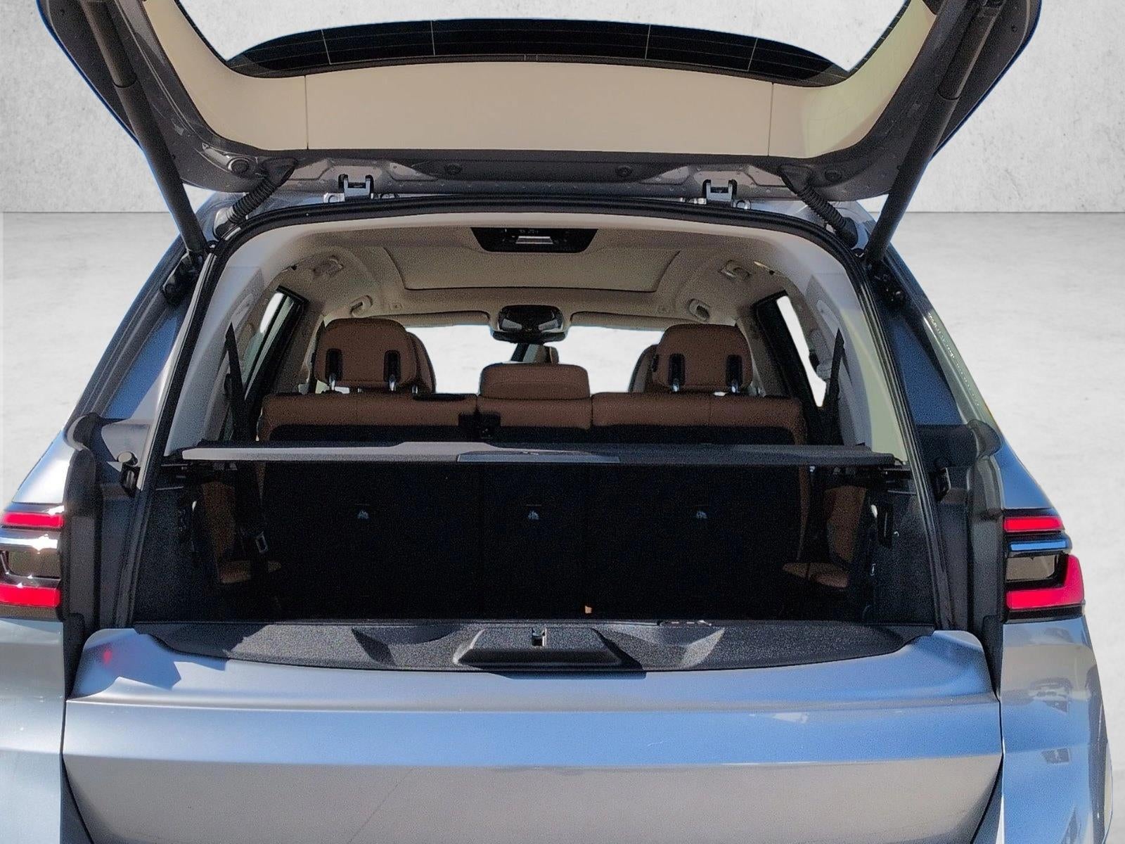 2023 BMW X7 xDrive40i Sports Activity Vehicle