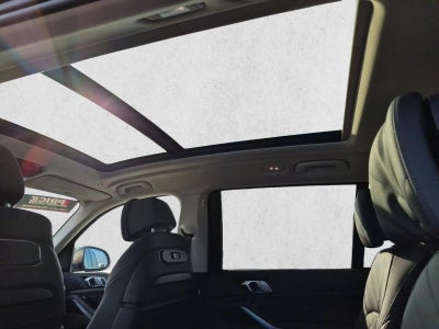 2024 BMW X7 xDrive40i Sports Activity Vehicle