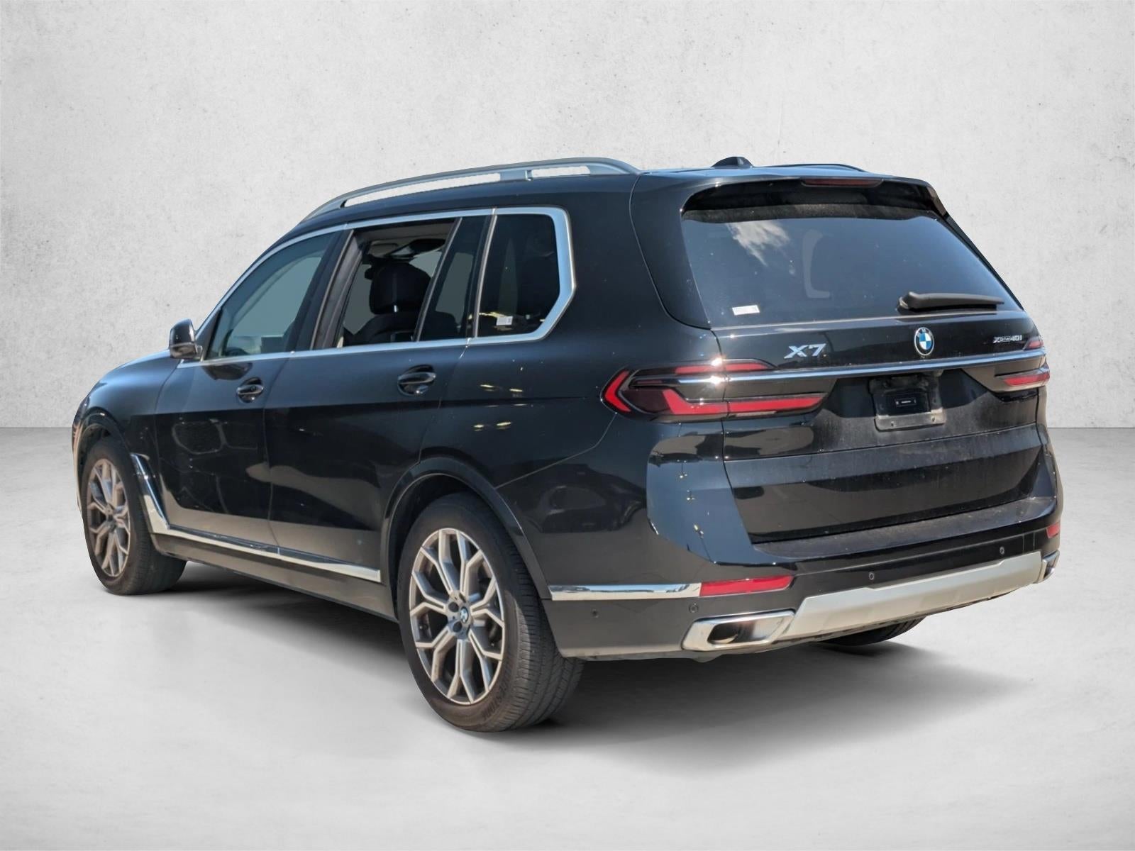 2024 BMW X7 xDrive40i Sports Activity Vehicle