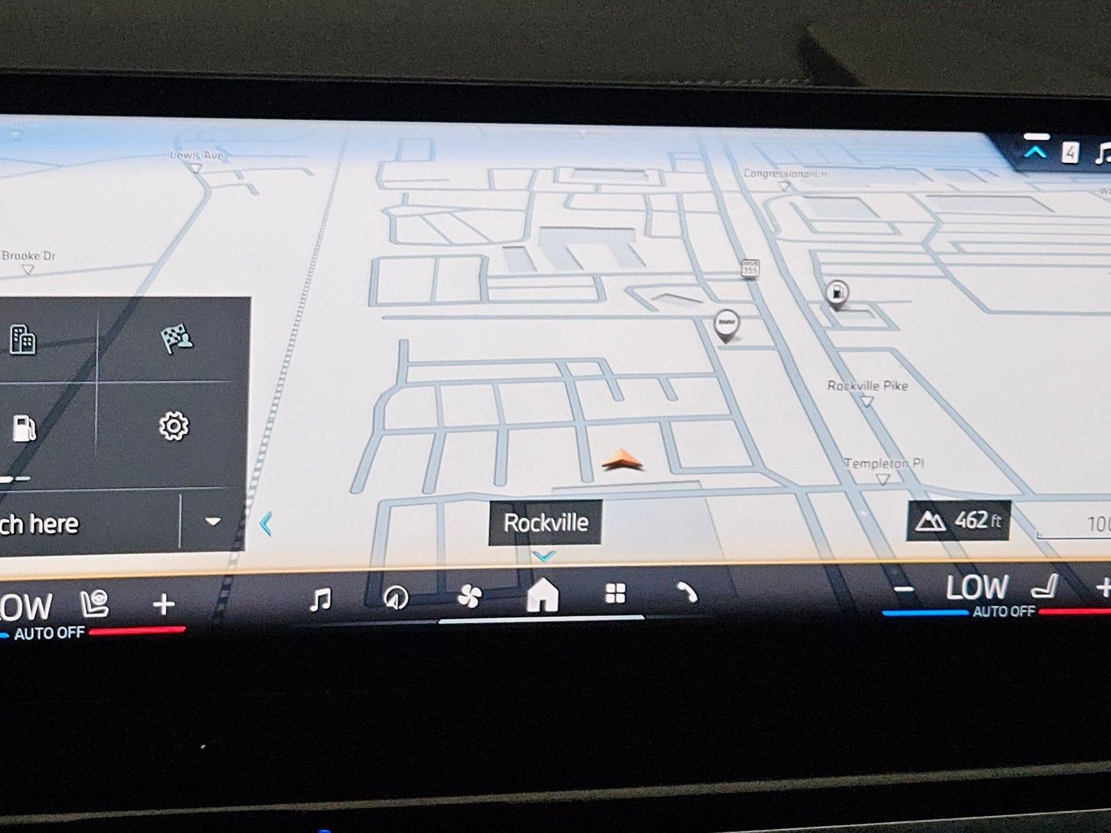 2025 BMW X7 xDrive40i Sports Activity Vehicle