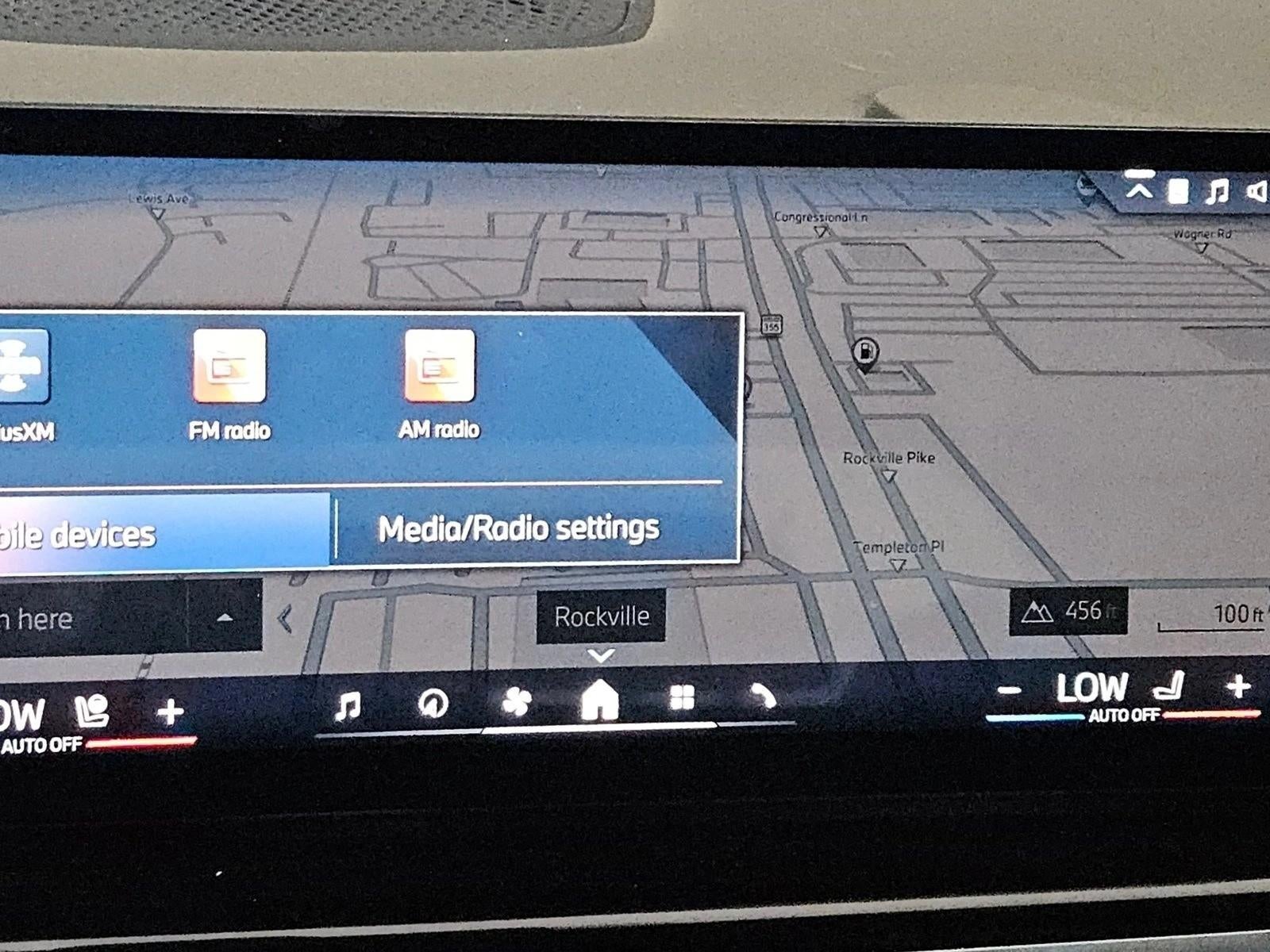 2025 BMW X7 xDrive40i Sports Activity Vehicle