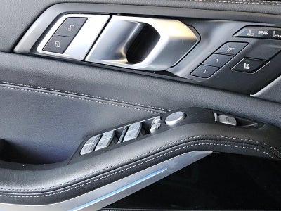 2025 BMW X7 xDrive40i Sports Activity Vehicle