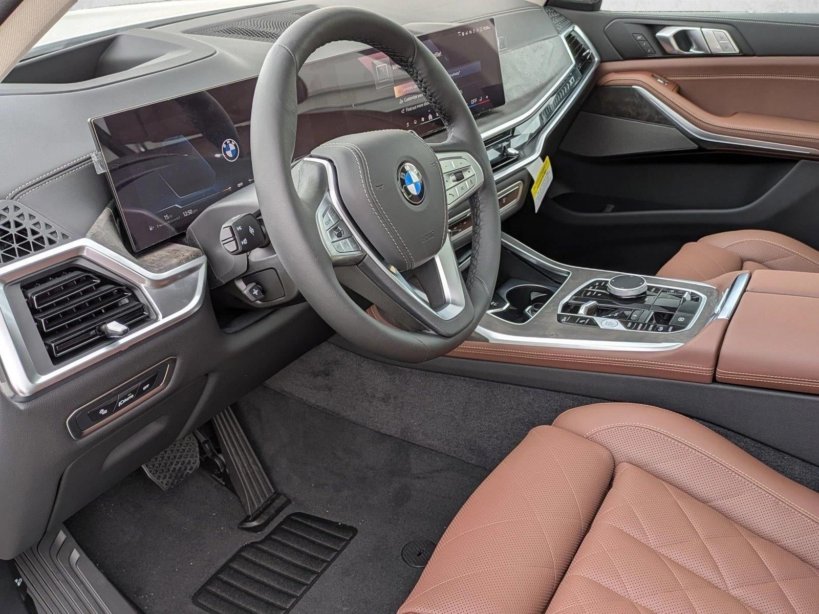 2026 BMW X7 xDrive40i Sports Activity Vehicle