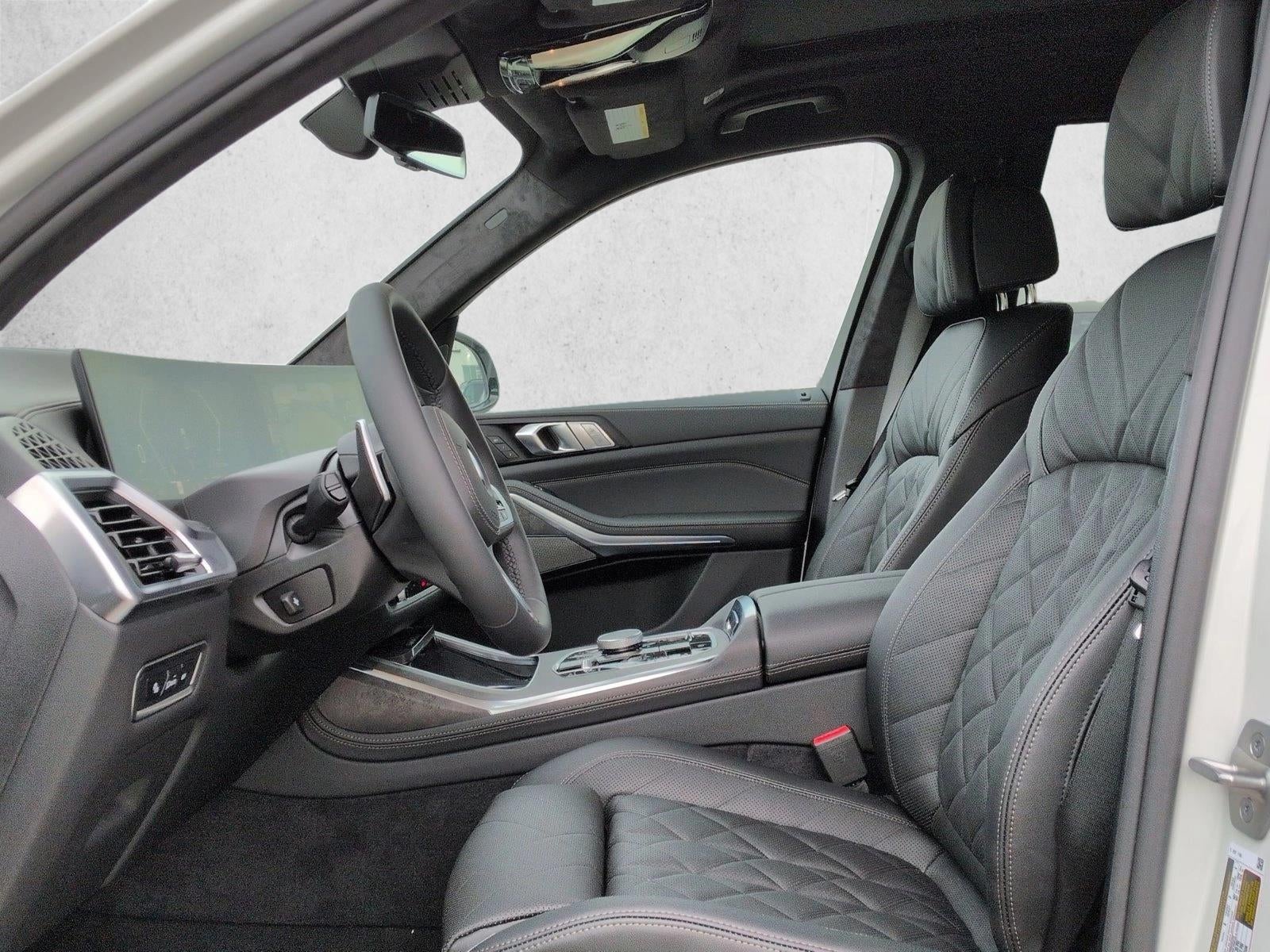 2026 BMW X7 xDrive40i Sports Activity Vehicle