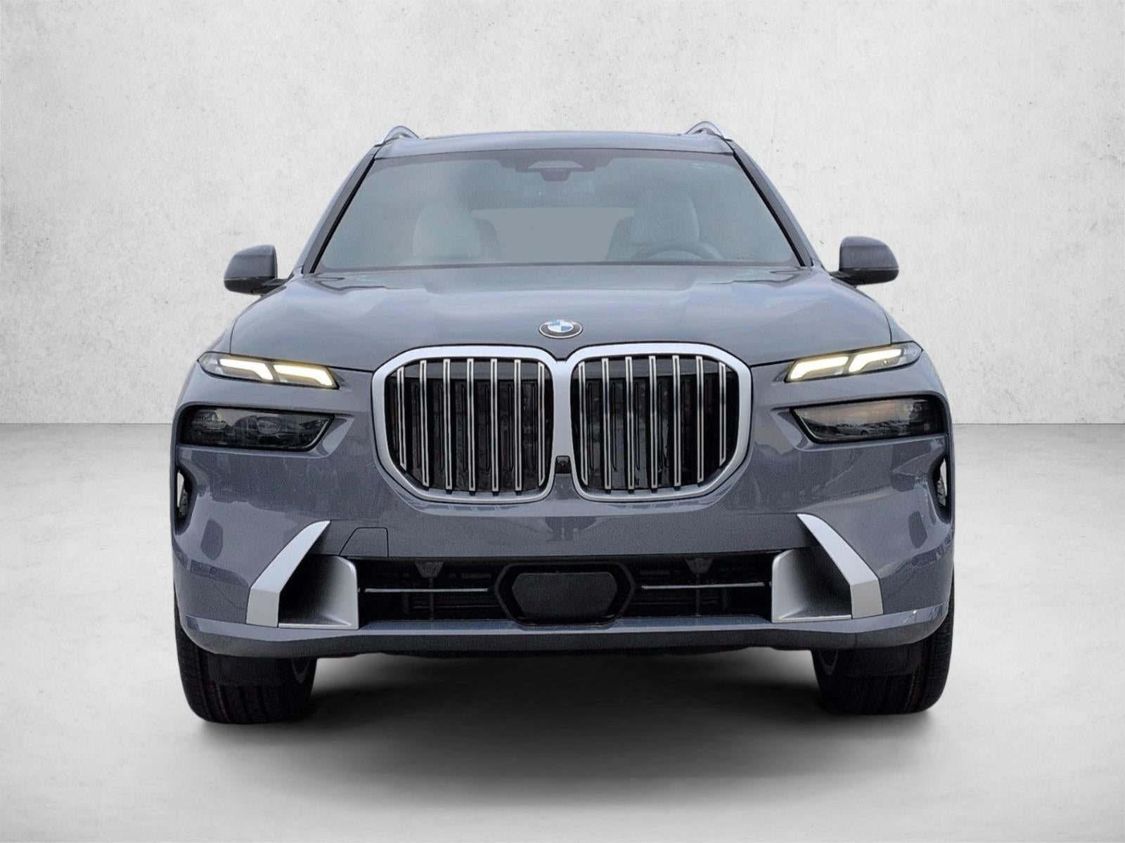 2026 BMW X7 xDrive40i Sports Activity Vehicle