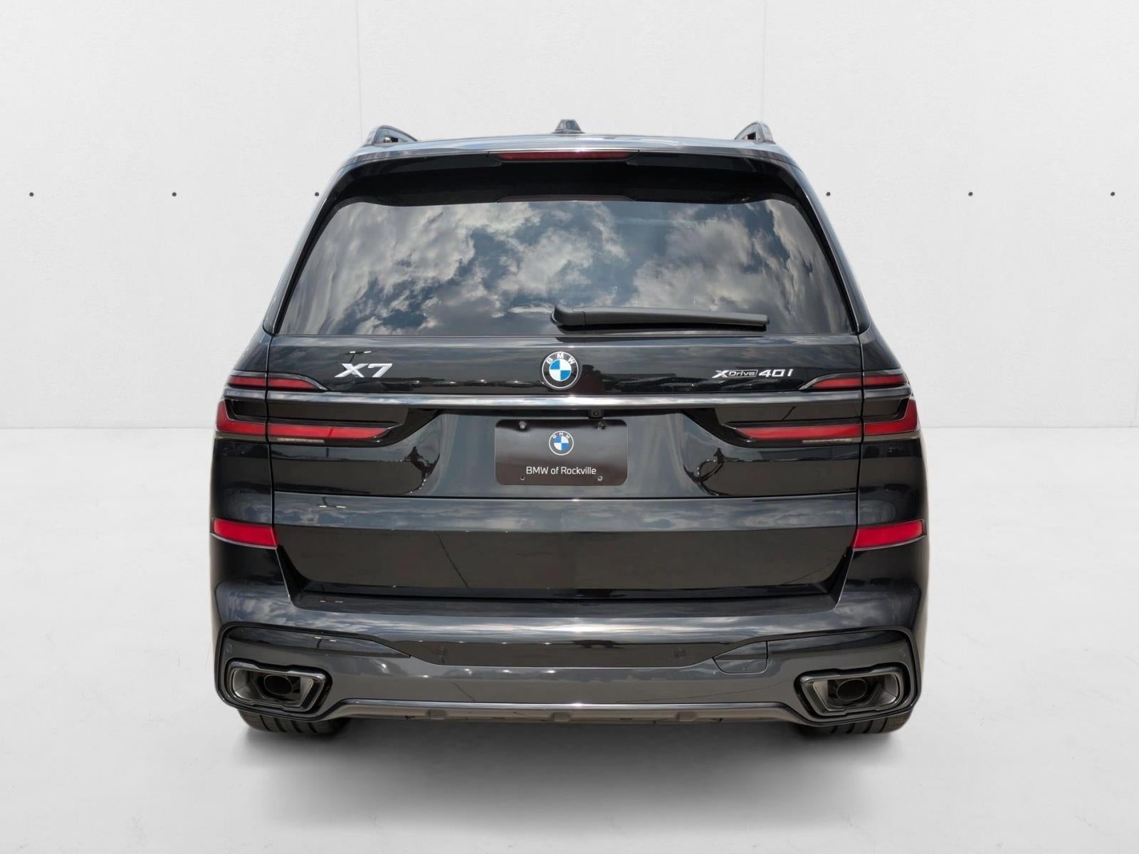 2026 BMW X7 xDrive40i Sports Activity Vehicle