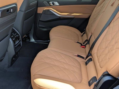 2027 BMW X7 xDrive40i Sports Activity Vehicle