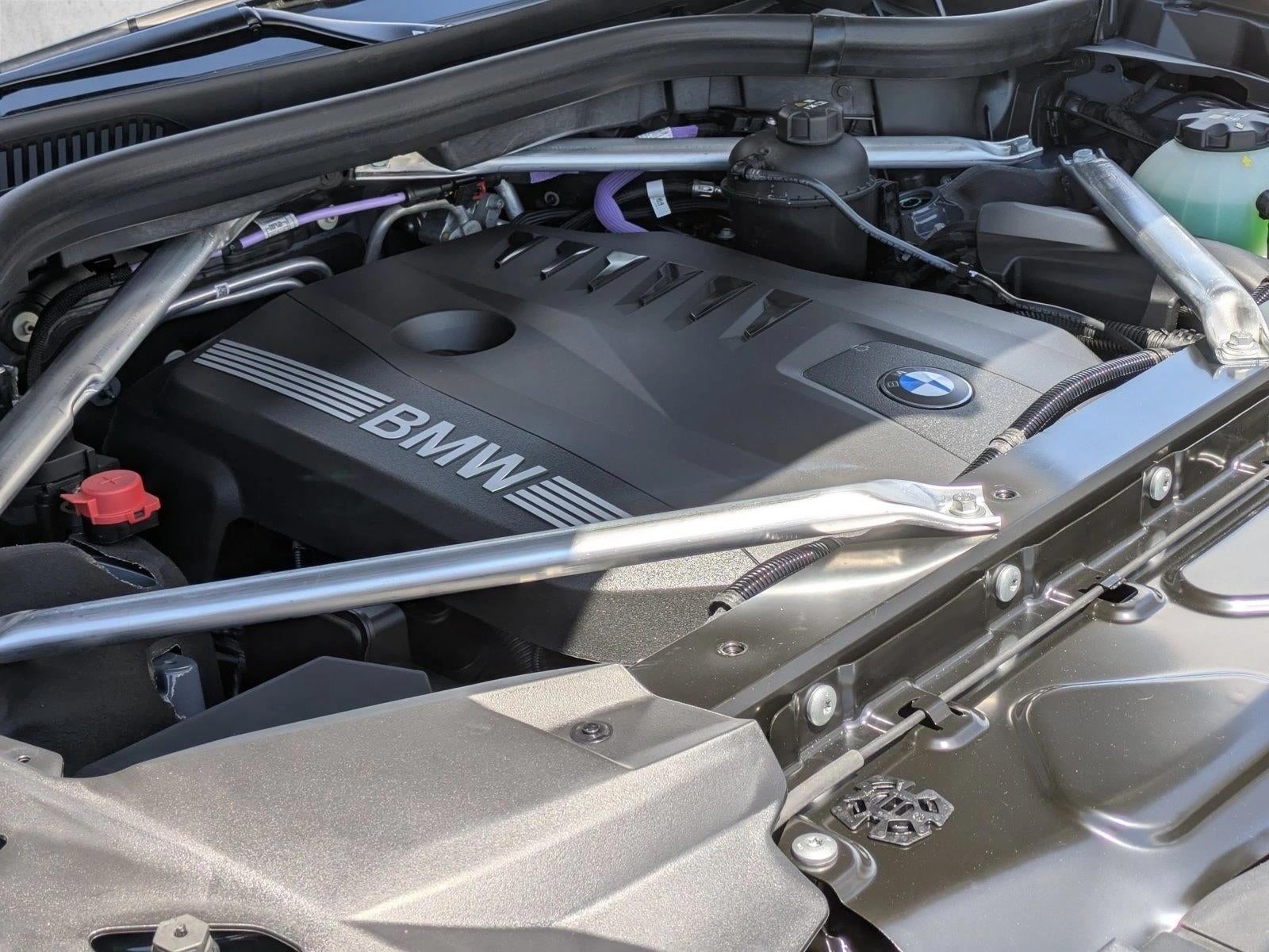 2027 BMW X7 xDrive40i Sports Activity Vehicle