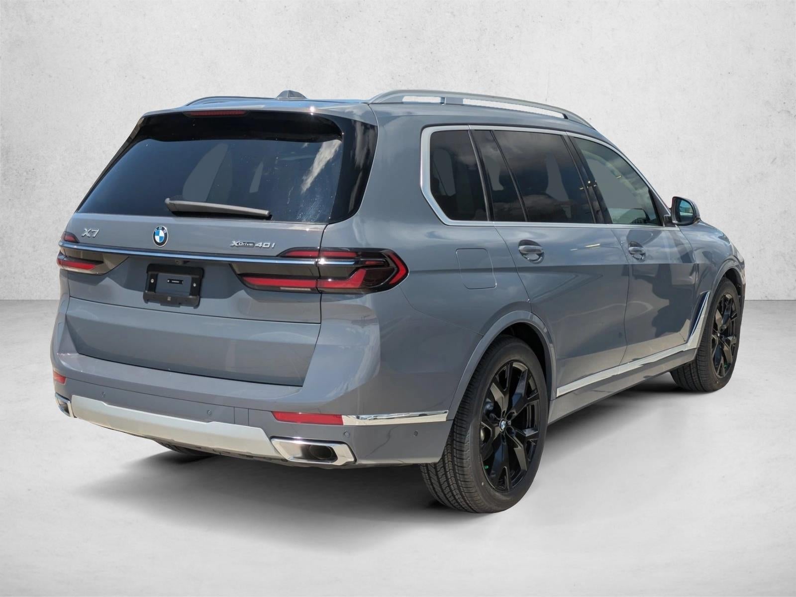 2027 BMW X7 xDrive40i Sports Activity Vehicle