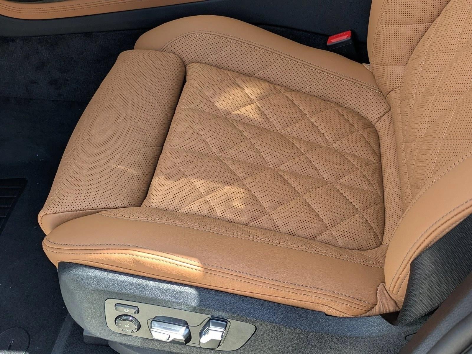 2027 BMW X7 xDrive40i Sports Activity Vehicle