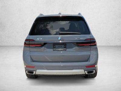 2027 BMW X7 xDrive40i Sports Activity Vehicle