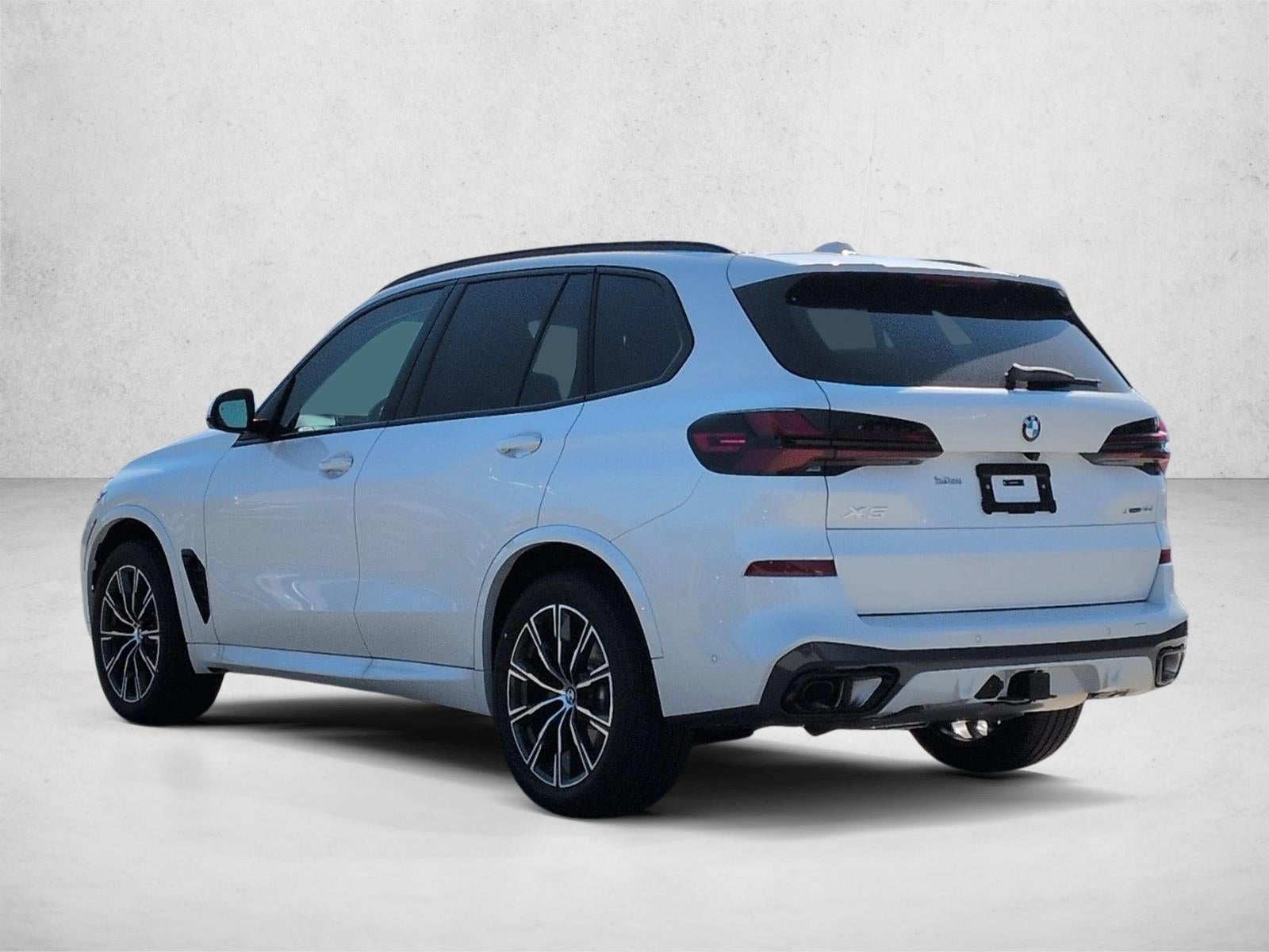 2026 BMW X5 xDrive40i Sports Activity Vehicle