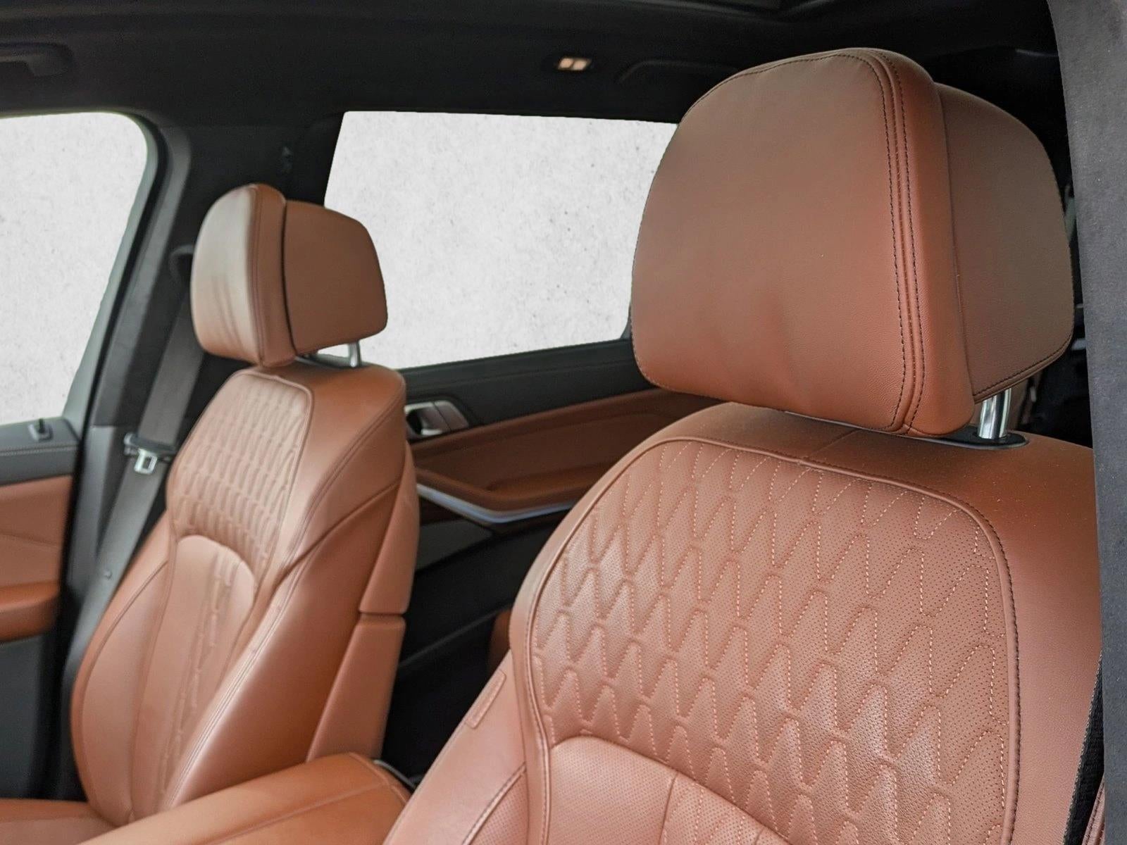 2024 BMW X7 M60i Sports Activity Vehicle