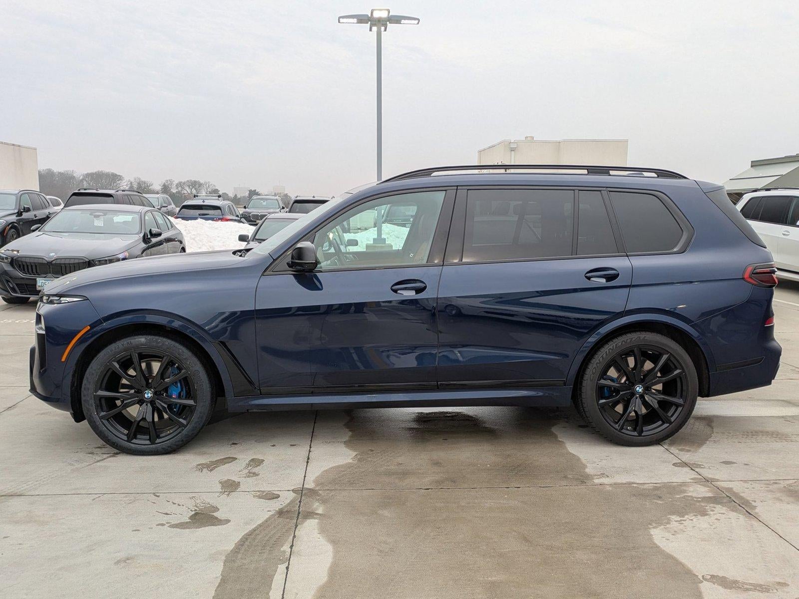 2024 BMW X7 M60i Sports Activity Vehicle