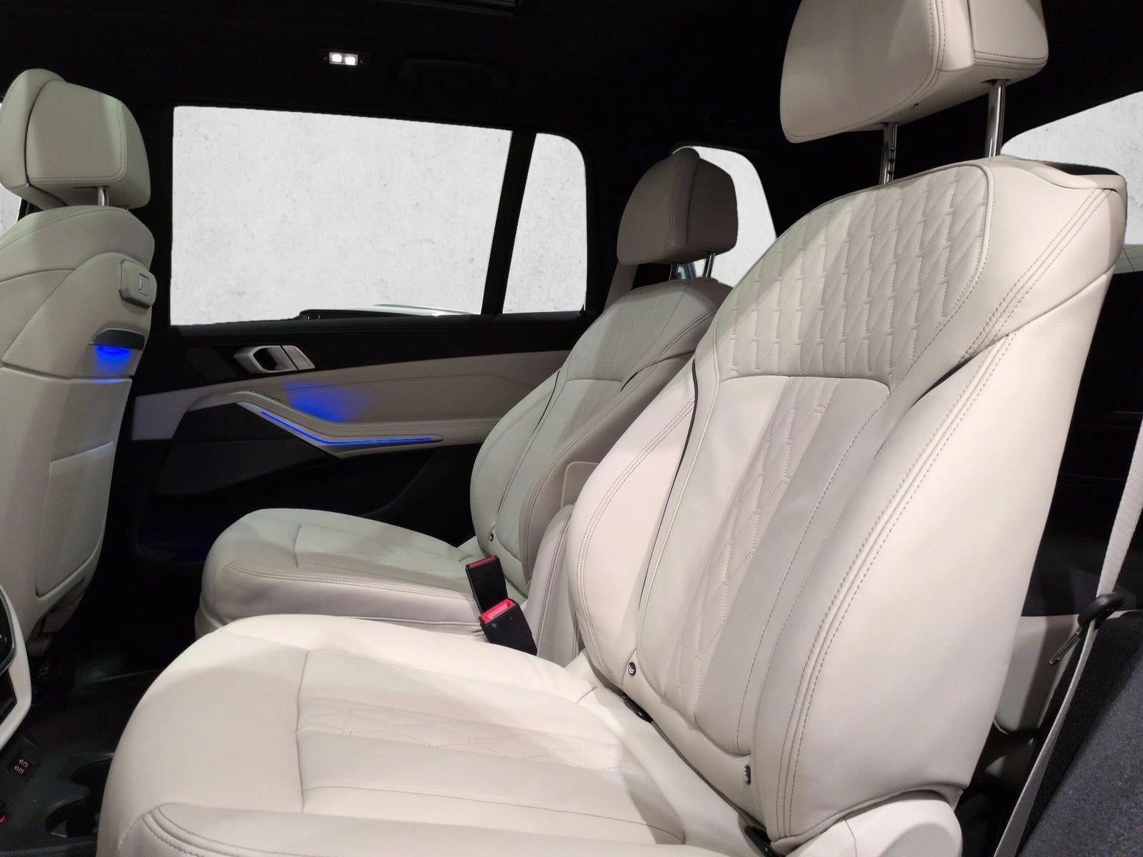 2025 BMW X7 M60i Sports Activity Vehicle